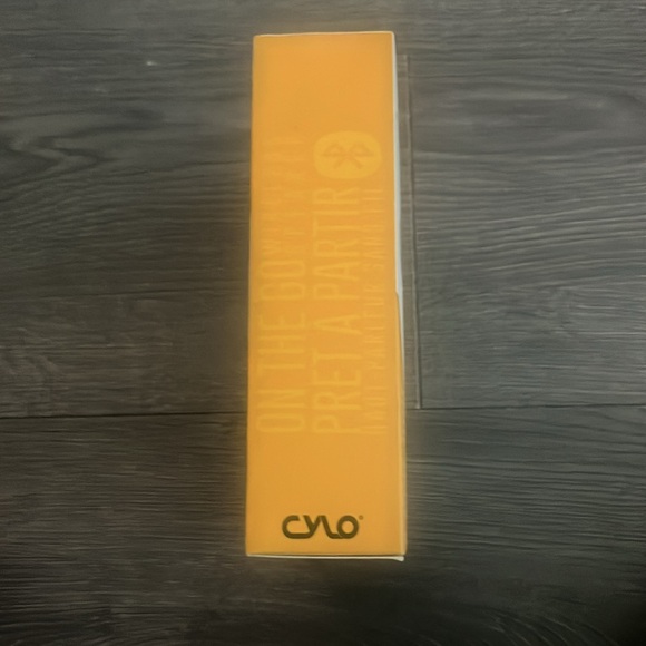 ☀️New in box on the go wireless speaker - Picture 3 of 5